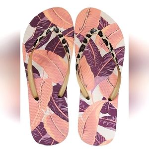 Tropical leaf flip flops w/jelly leopard straps‎ | Size 9